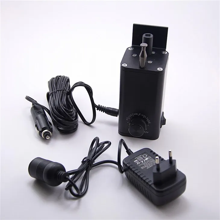 In snelheid verstelbare barbecue-draaispit met mannelijke en vrouwelijke aansluiting